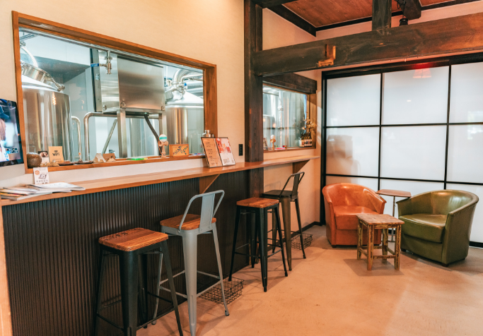 AIM Brew LAB.のタップルーム